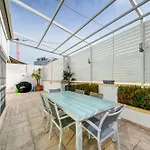 Spacious 3br Penthouse With Roof Terrace *