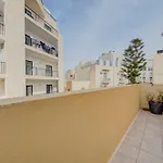 Apartamento Spacious 3br Penthouse With Roof Terrace Sliema