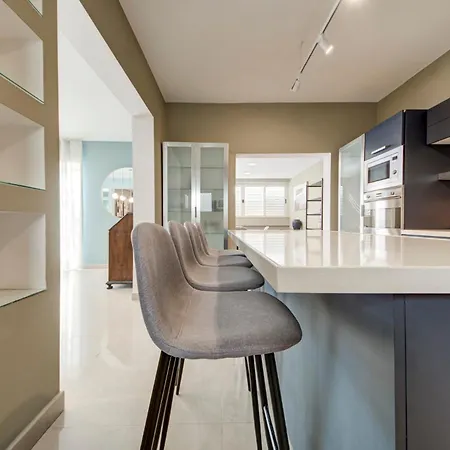 Spacious 3br Penthouse With Roof Terrace Apartamento