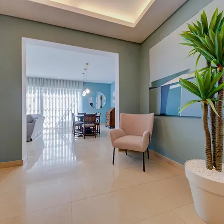 Apartament Spacious 3br Penthouse With Roof Terrace Sliema