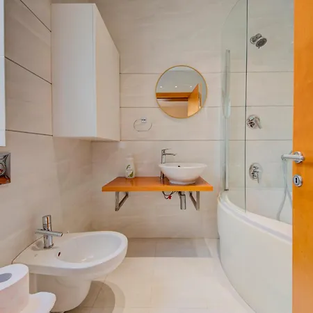 Spacious 3br Penthouse With Roof Terrace Sliema